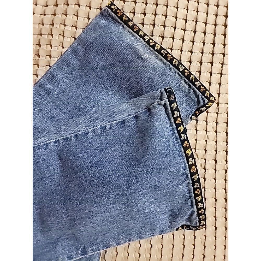 Zana Di Jeans Size 11 Blue Butterfly Embroidery Bell Bottom - Picture 6 of 15